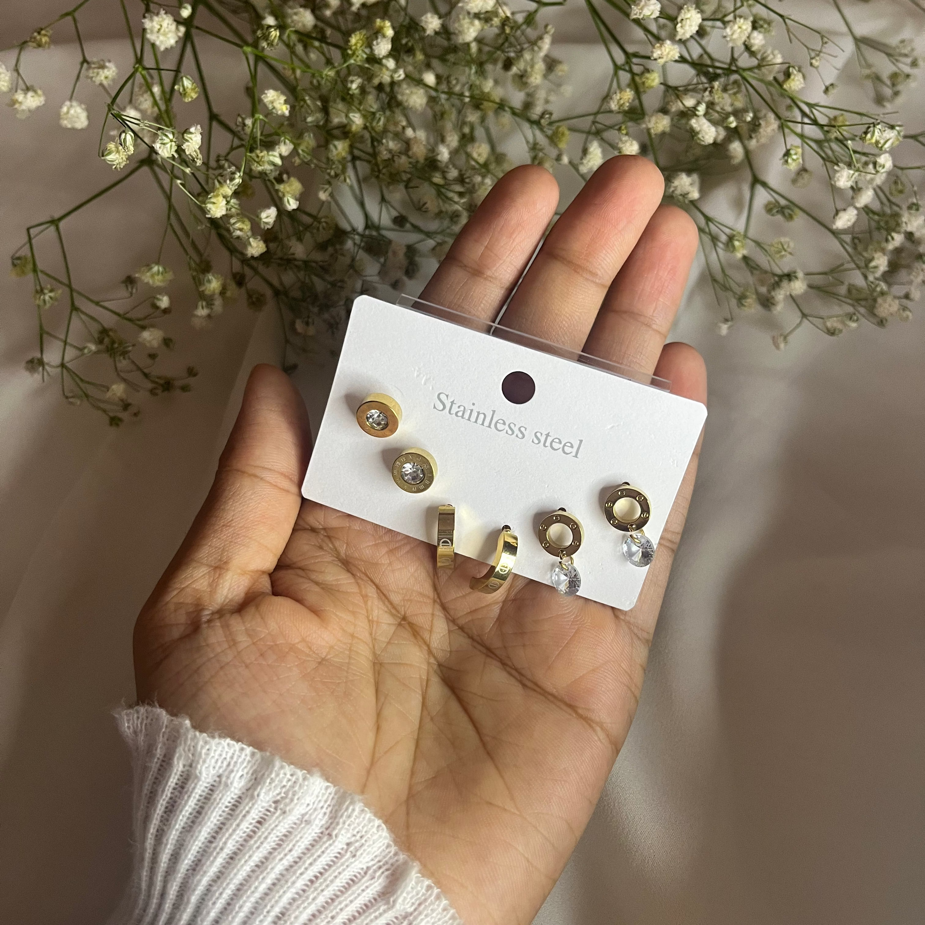 SWEAIRA EARRING SET