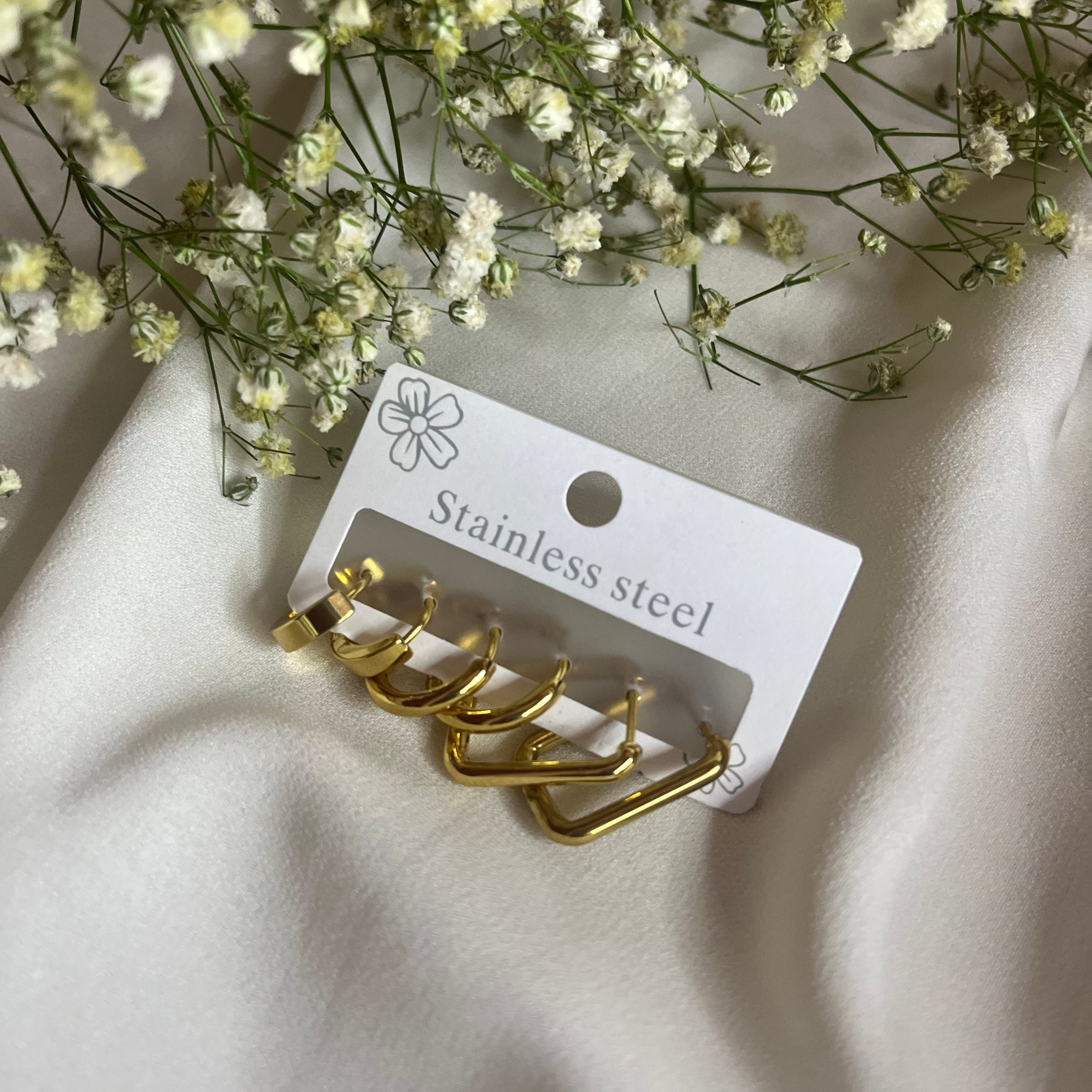 SWEAIRA EARRING SET