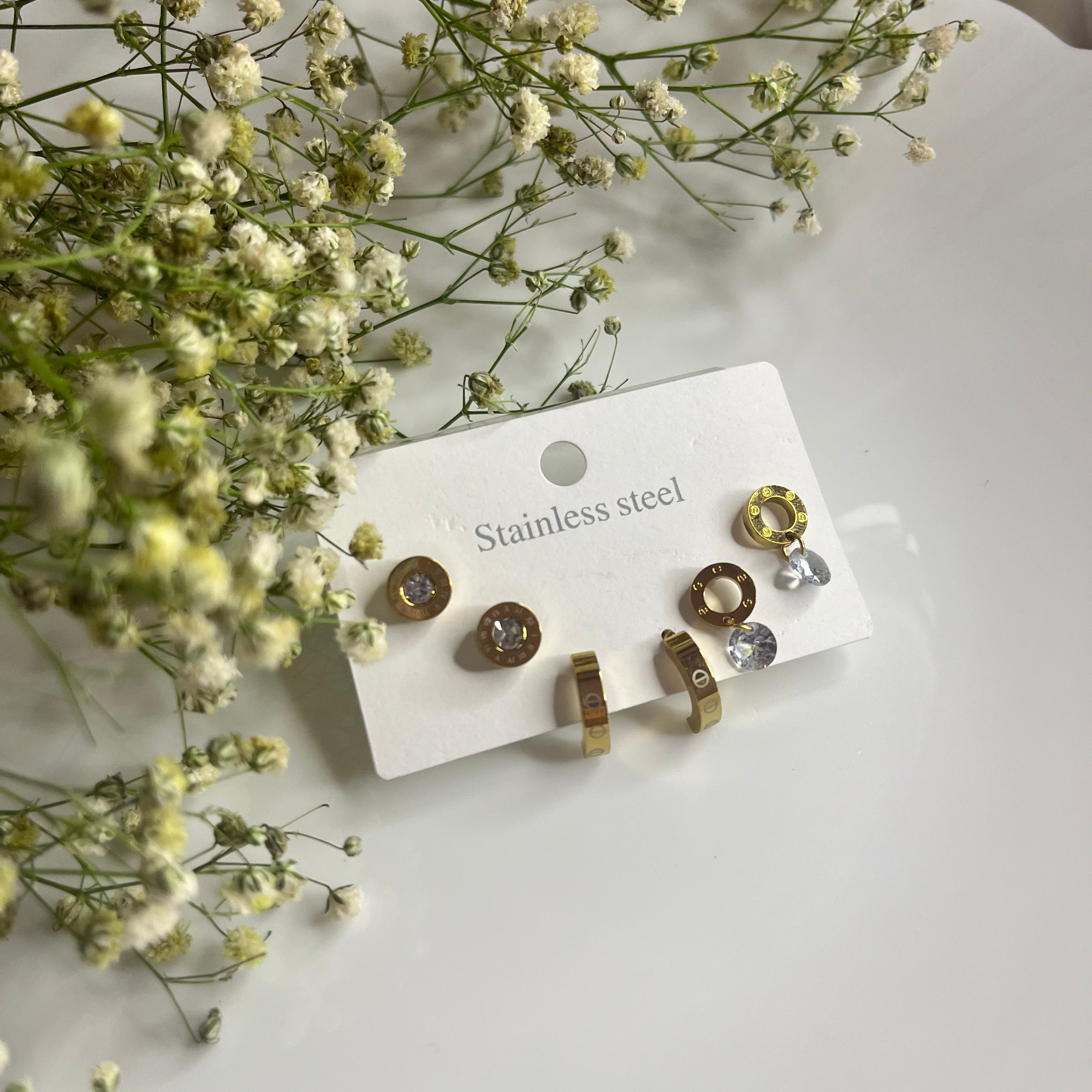 SWEAIRA EARRING SET
