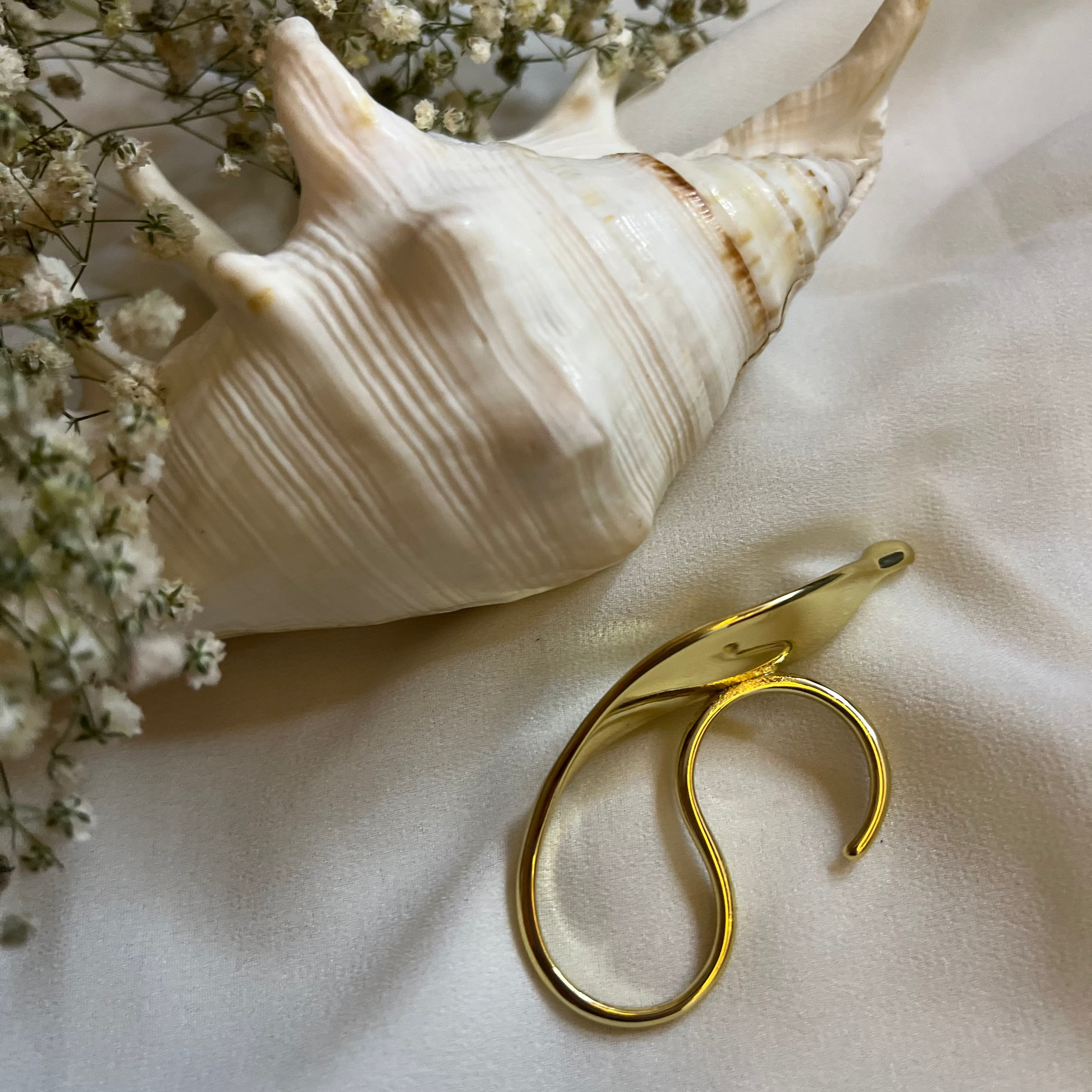 GOLD LEAF RING