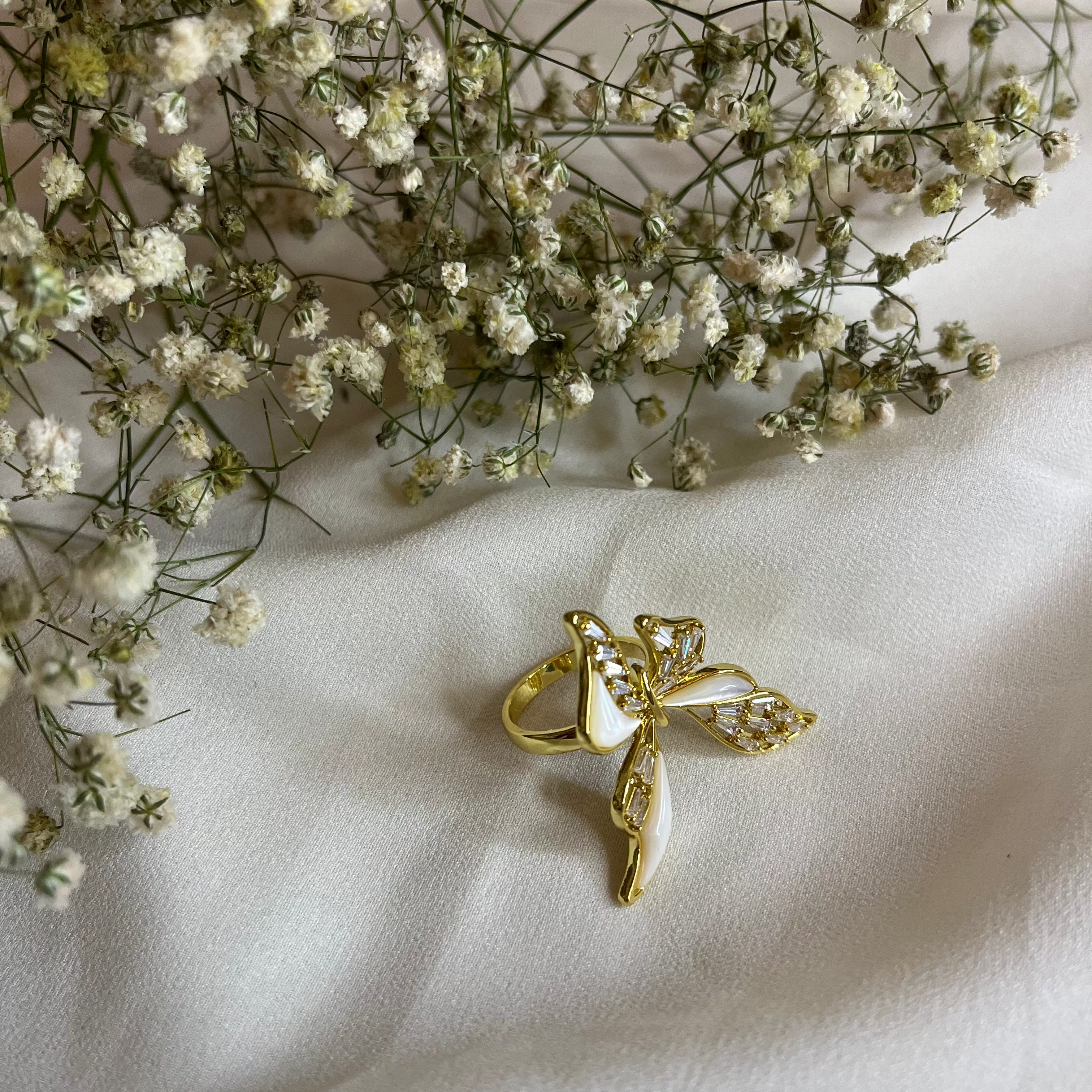 BUTTERFLY RING