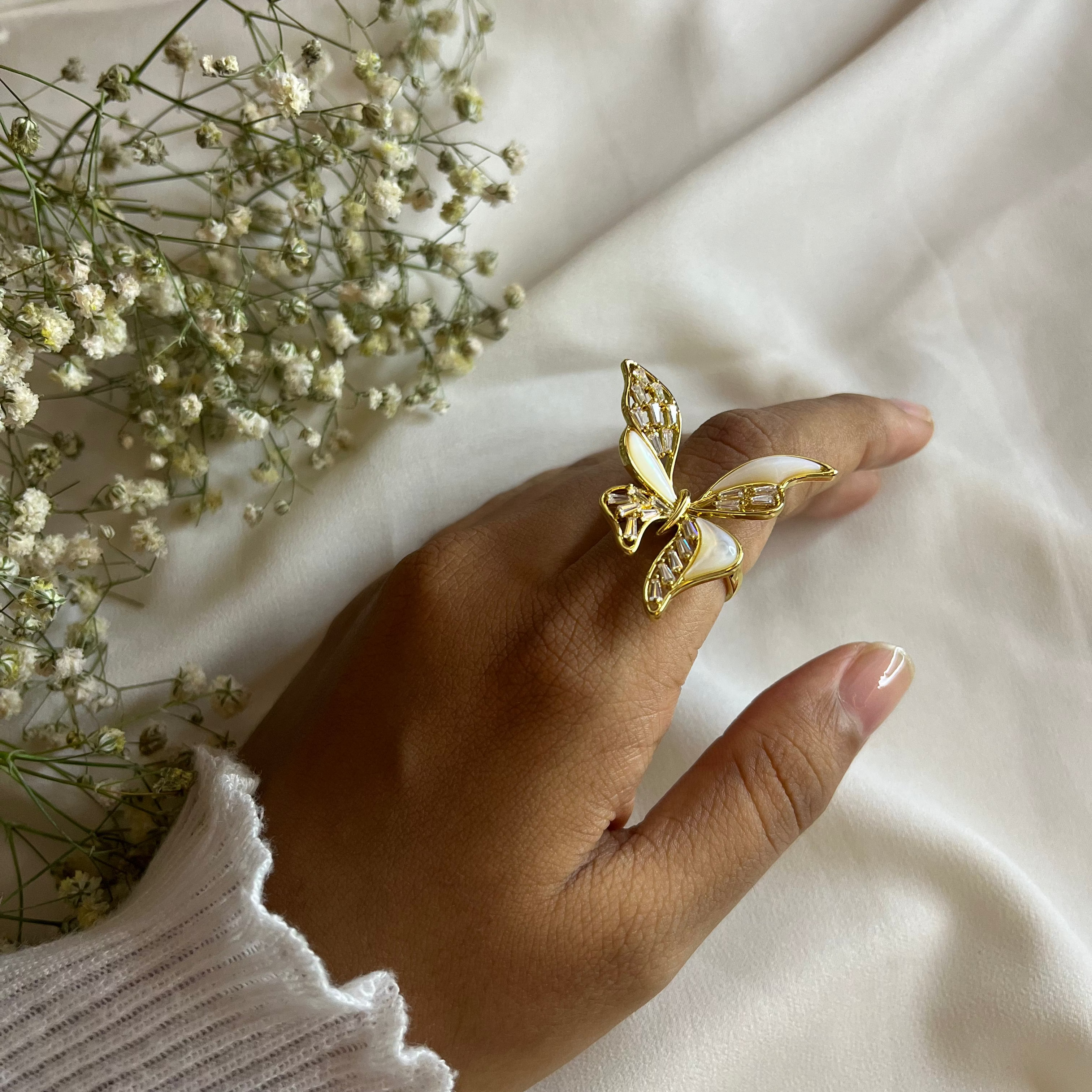 BUTTERFLY RING